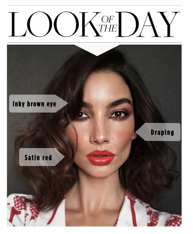 Lily Aldridge's holiday look is perfect. (Photo: Instagram/Lily Aldridge)