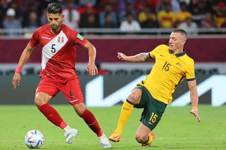 Carlos Zambrano, uno de los referentes de la selección de Perú que estuvo ausente ante la Argentina