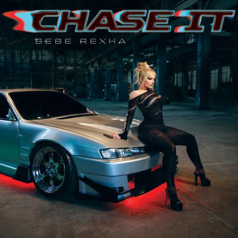 <p>Warner Records</p> Bebe Rexha "Chase It (Mmm Da Da Da)" Single Cover