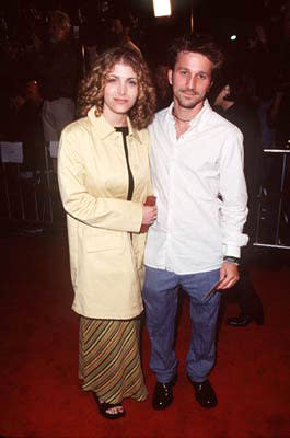 Deborah Kaplan and Breckin Meyer at the Westwood premiere of Columbia's Cruel Intentions