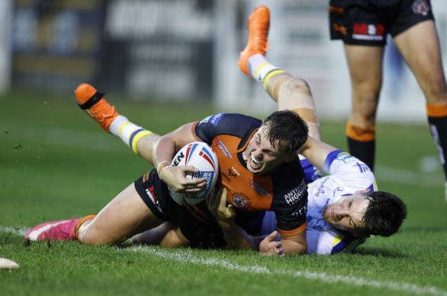 Castleford Tigers v Warrington Wolves – Betfred Super League – The Mend-A-Hose Jungle