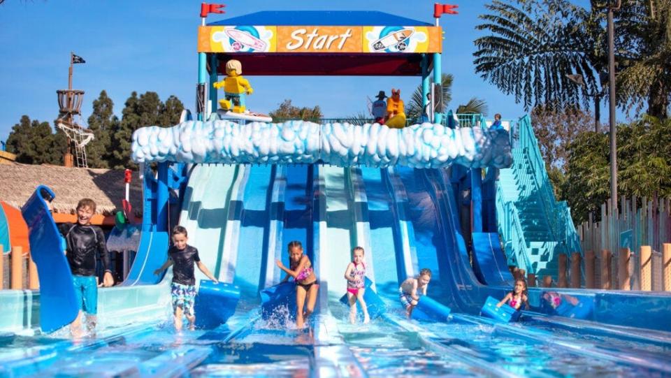 Surfers Cove Riptide at LEGOLAND