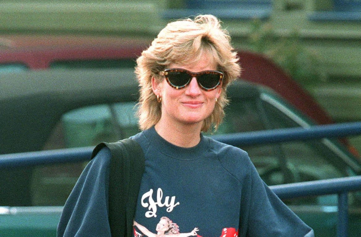 The sweatshirts Princess Diana wore to the gym in the 1990s are now popular once more. (Getty Images)