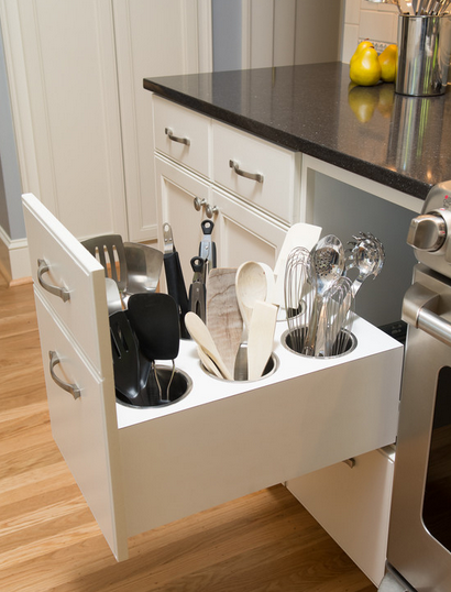 Finally, a smart solution for messy utensils.