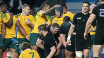 David Pocock gets the Wallabies back in the game with a try.