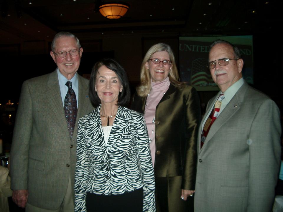 Scottsdale Mayor Mary Manross (front), is flanked by (from left): Former Scottsdale Mayors Bill Schrader (1962-1964), Sam Campana (1996-2000) and Bill Jenkins (1974-1080), during the Scottsdale's History Hall of Fame Dinner in 2005.