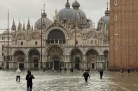 A view towards the Basilica di San Marco in San Marco square which remains covered in flood water days after the second highest tide since 1966 on November 15, 2019 in Venice, Italy. More than 80 percent of the city was flooded after Tuesday's high tide of 187cm, the highest level in more than 50 years, leading the government to declare a state of emergency. A second high tide on Friday meant that the iconic St. Mark's Square would remain closed, along with many shops and schools. (Photo by Vittorio Zunino Celotto/Getty Images)