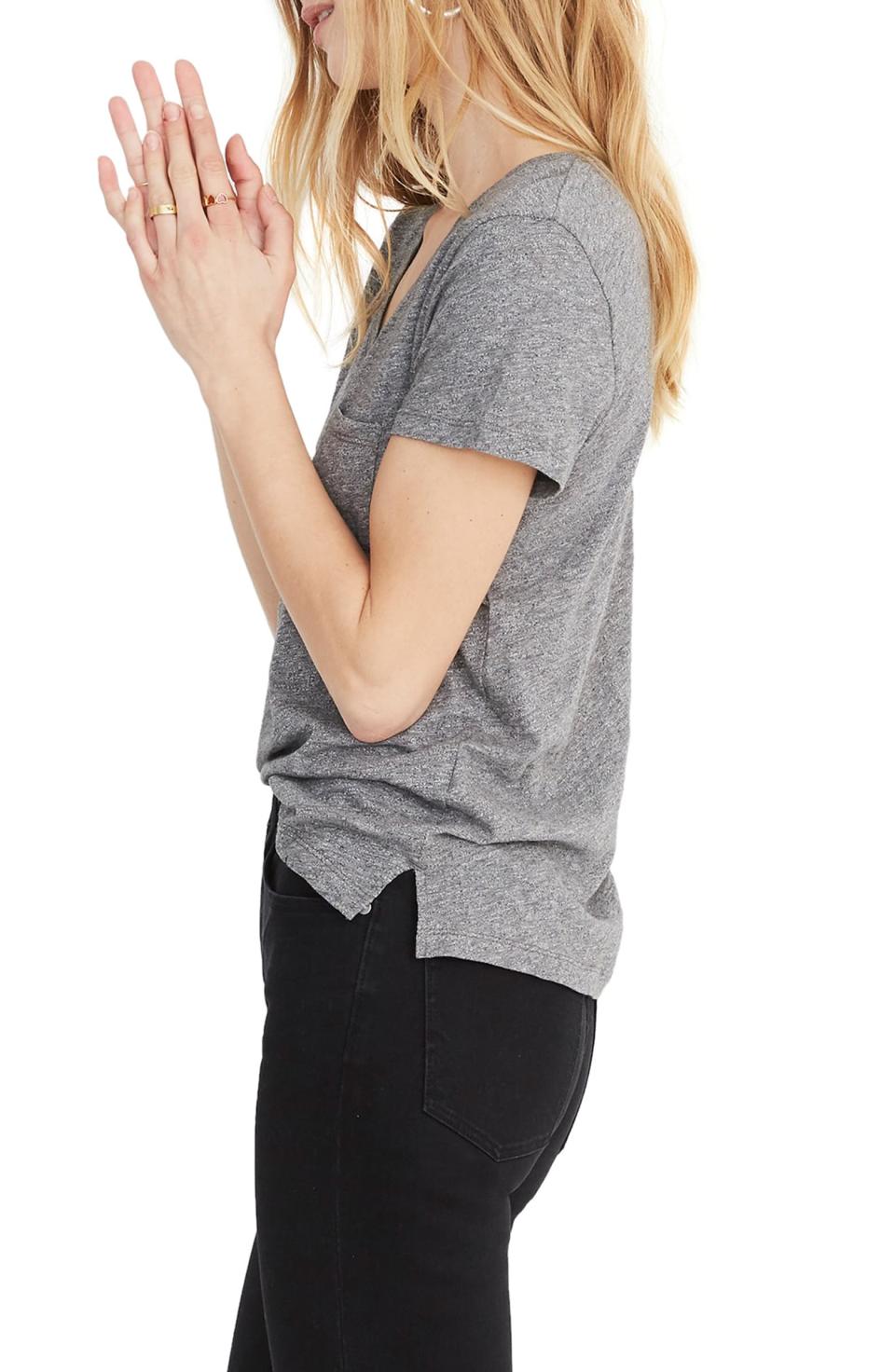 Madewell Whisper Cotton V-neck Pocket Tee in heather mercury