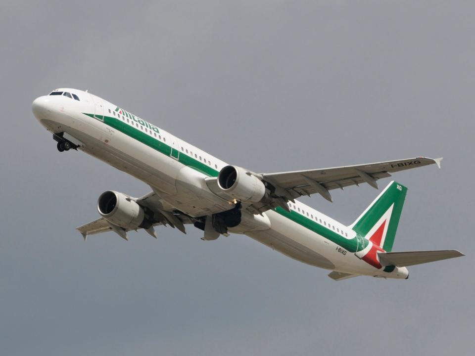 Alitalia Airbus A321