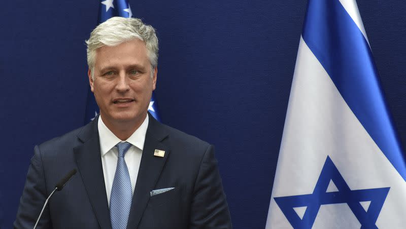 Then-U.S. national security adviser Robert O’Brien joins Israeli Prime Minister Benjamin Netanyahu, and White House adviser Jared Kushner in making joint statements to the press about the Israeli-United Arab Emirates peace accords, in Jerusalem, on Aug. 30, 2020.