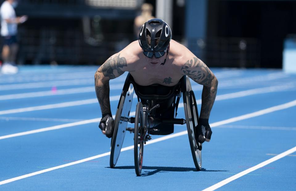 David Weir is shifting gears to the marathon after finishing eighth in his 5,000m heat (Picture: Imagecomms)