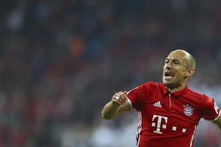 Football Soccer - Bayern Munich v Hertha BSC Berlin - German Bundesliga - Allianz -Arena, Munich, Germany - 21/09/16 Bayern Munich's Arjen Robben reacts after scoring a goal REUTERS/Michael Dalder