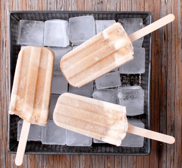 <strong>Get the <a href="http://boulderlocavore.com/root-beer-float-popsicles/" target="_blank">Root Beer Float Popsicles recipe</a>&nbsp;from Boulder Locavore</strong>