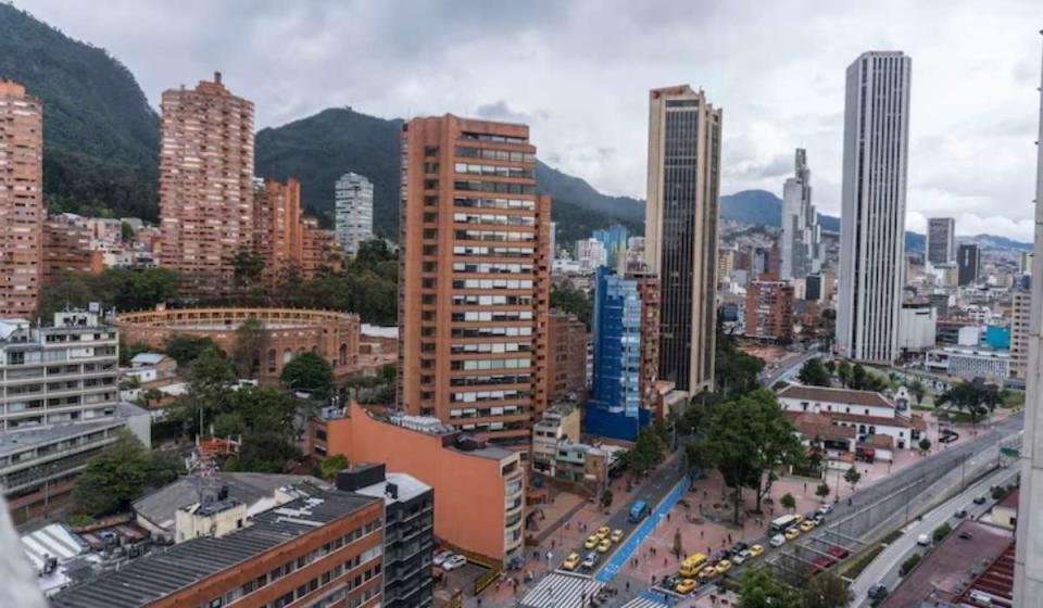 Conozca los barrios que tendrán cortes de agua en Bogotá este lunes 15 de abril. Foto: tomada de Freepik