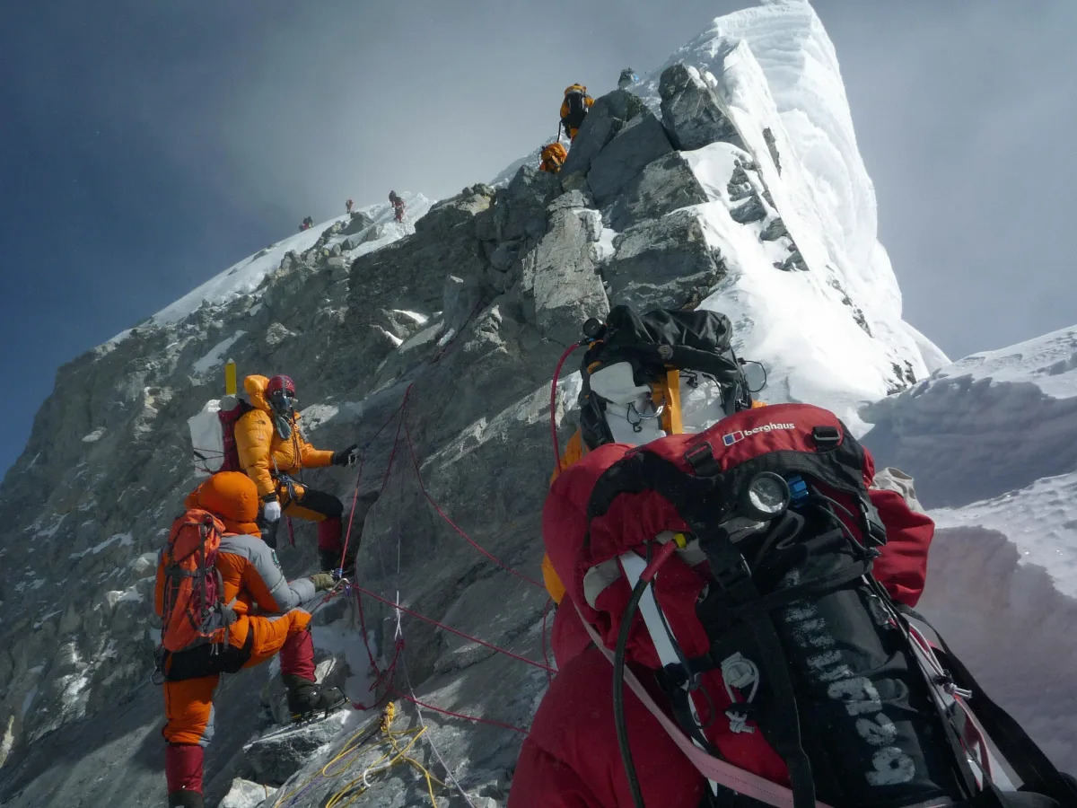 What happens to your body in Mount Everest's 'death zone'