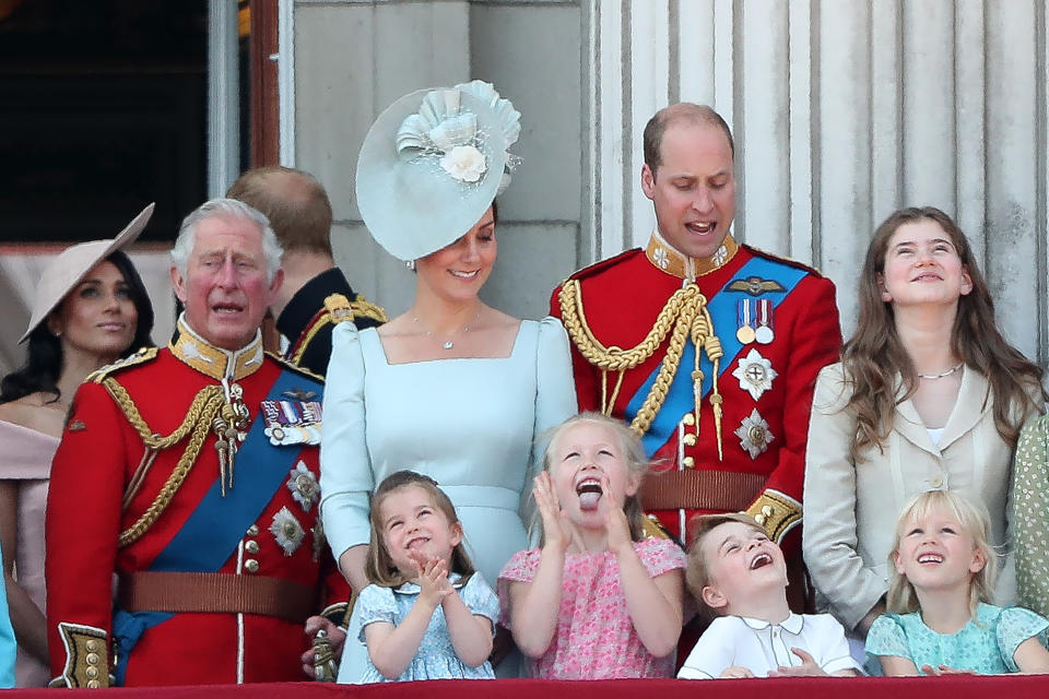 Royal family gathers to watch the Trooping the Colour flypast. (Photo: Daniel Leal-Olivas/AFP/Getting Images)