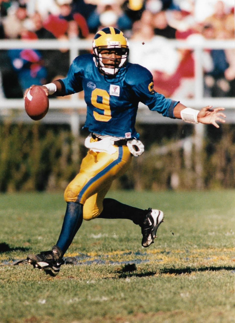 In 1993, red-shirt freshman quarterback Leo Hamlett entered the game in the second half and led Delaware to a win over Montana.