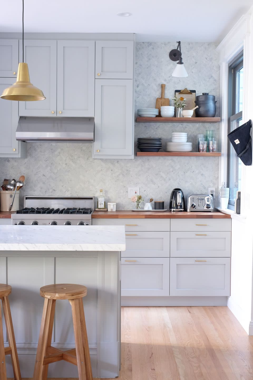 7) Up-the-Wall Tile Backsplash + Cool Gray Paint