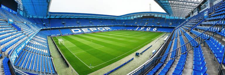 Riazor es la casa de Deportivo de la Coruña desde 1944