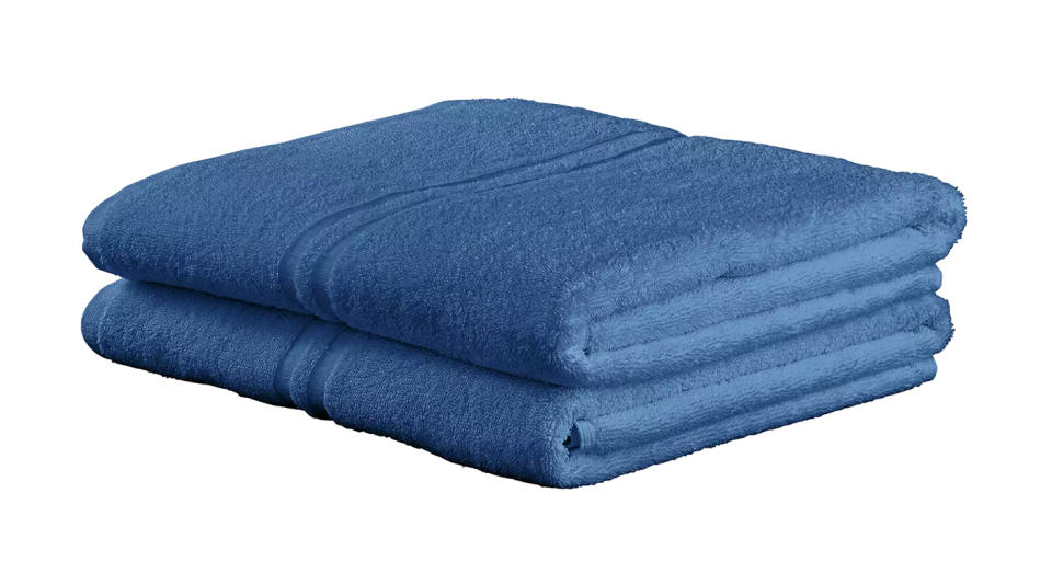 Pair of Bath Towels (Argos)