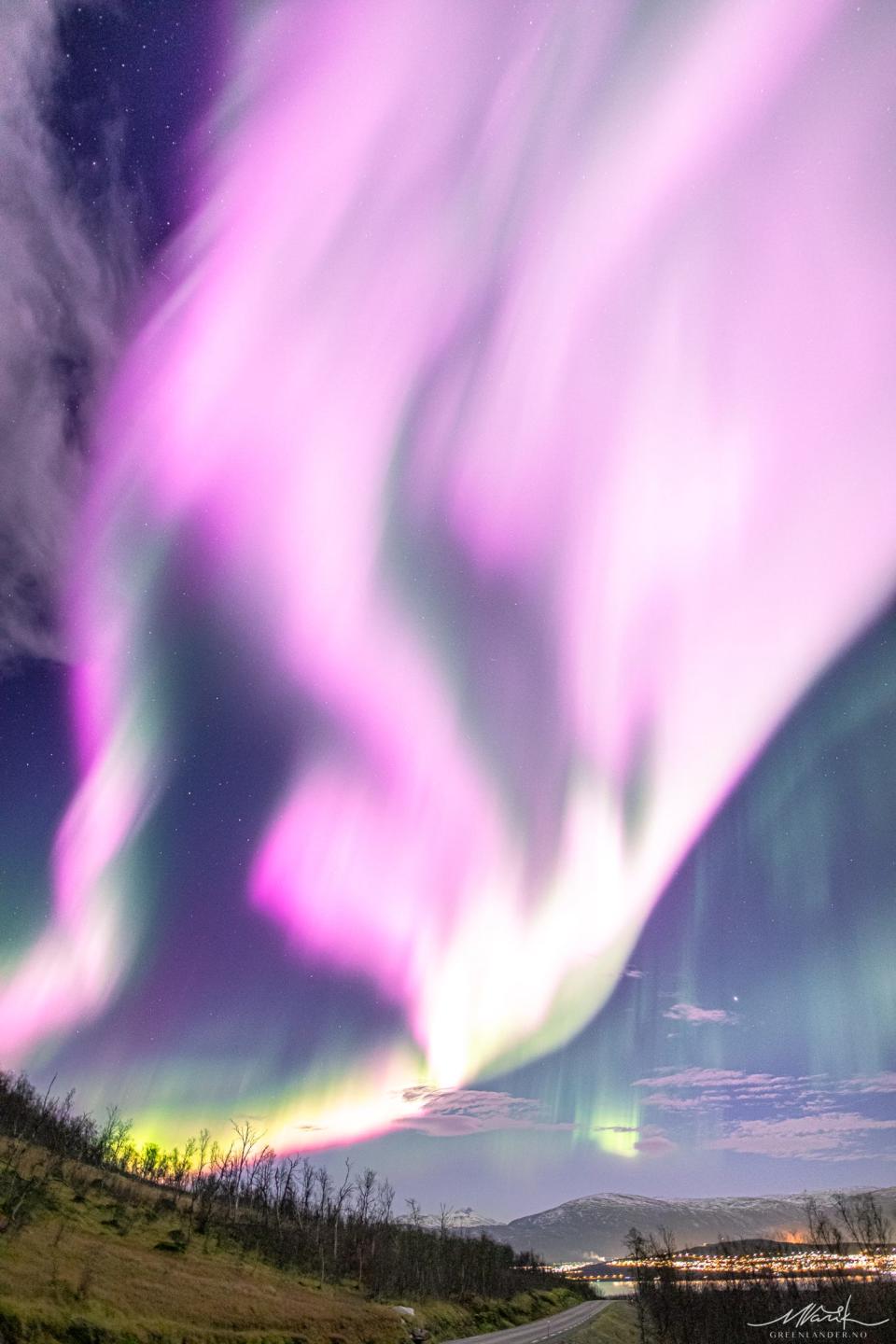 Rare pink auroras temporarily filled the skies above Norway after a crack in the Earth's magnetosphere enabled solar wind to penetrate deep into Earth's atmosphere.