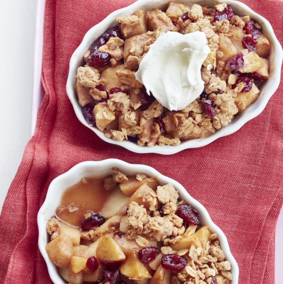 Apple-Pear Crisp With Peanut Butter