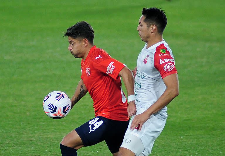Sebastián Palacios ya no jugará en Independiente; emigró al fútbol griego