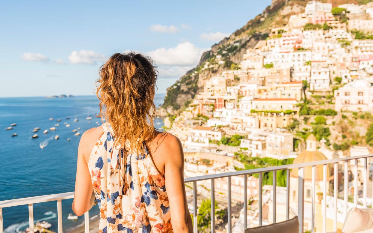 Want to look swish on the Amalfi coast? These packing tips should help - Andrea Comi