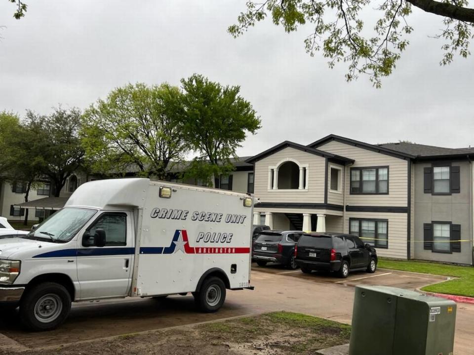 Investigators are at an Arlington apartment complex on Friday after a firefighter was shot on a welfare check call. Noah Alcala Bach/nalcala@star-telegram.com