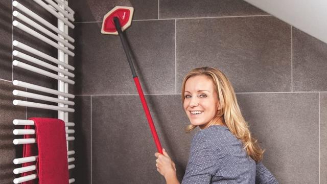 Vileda Professional®  Wall Cleaning with mops 