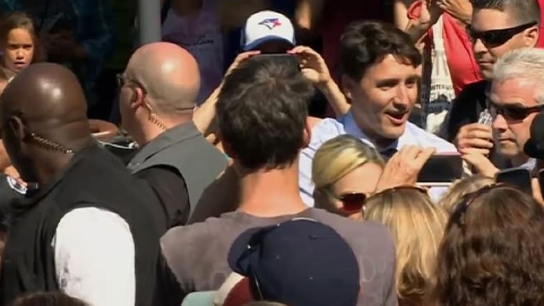 Trudeau urges Canadians to donate to the Red Cross at B.C. wildfire fundraiser