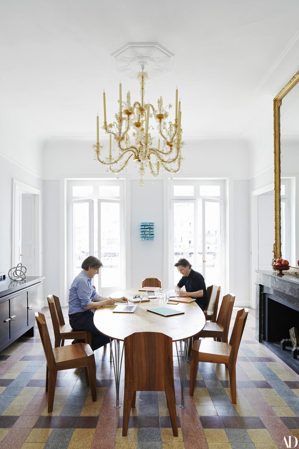 Homeowners Johan Creten (left) and Jean-Michel Othoniel. 1930 Oswald Dubach for Rudolf Steiner chairs; Piet Hein and Bruno Mathsson table.