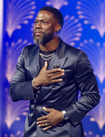 <p>Paul Morigi/Getty</p> Kevin Hart onstage at the Kennedy Center