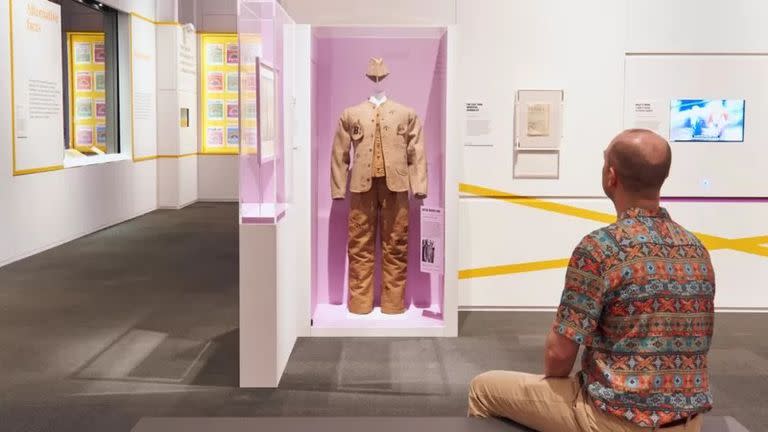 El uniforme estuvo bajo la custodia de la organización del Ejército de Salvación que lo prestó a la Biblioteca Británica para la exhibición (Foto: JUSTINE TRICKETT / BRITISH LIBRARY)