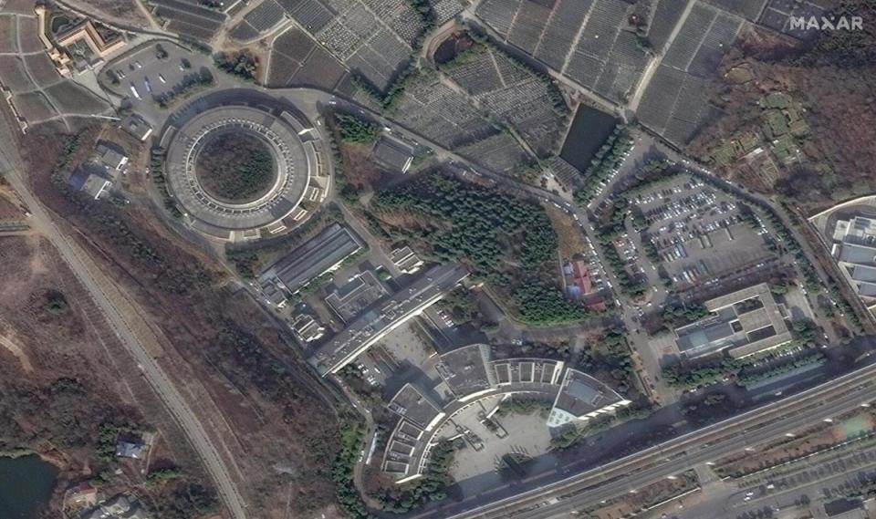 A crowded parking section of Nanjing funeral home seen on 3 January (Satellite image ©2023 Maxar Technologies)