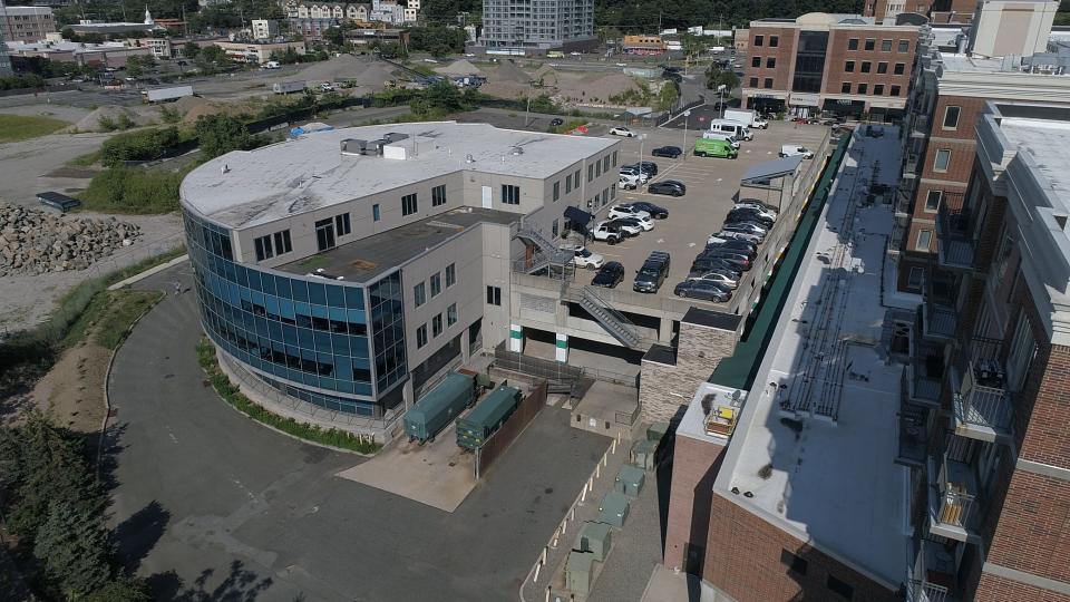 Egypt notified the USDA that only one of the eight U.S. halal certifiers was approved to certify shipments to Egypt. That one company was Hana’s IS EG Halal Certified, which has offices in this Edgewater building owned by developer Fred Daibes.