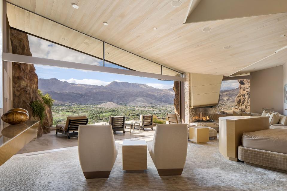 706 Summit Cove in Palm Desert has panoramic views of the Coachella Valley