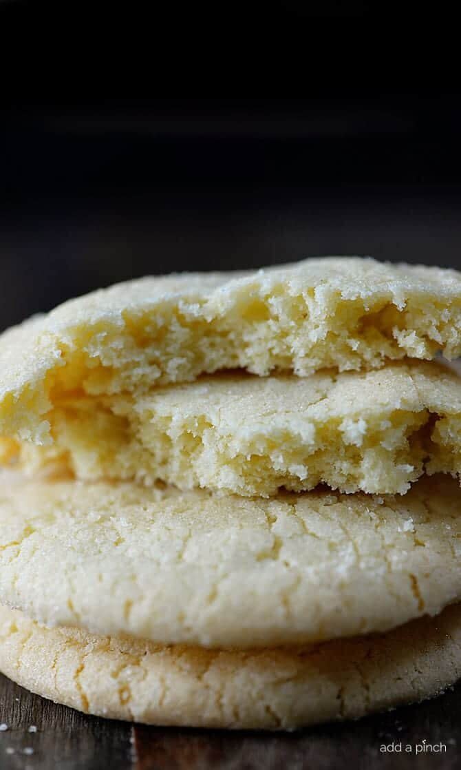 For quick, easy and scrumptious sugar cookies, try this recipe that food blogger Robyn Stone of Add a Pinch swears by. These cookies are &amp;ldquo;pillowy soft and chewy with a touch of crunch from the sugar coating exterior,&amp;rdquo; Stone told HuffPost&lt;i&gt;.&lt;/i&gt; Even better? There&amp;rsquo;s no chilling required. &lt;strong&gt;Get the&lt;a href=&quot;https://addapinch.com/chewy-sugar-cookies-recipe/&quot;&gt; Best Chewy Sugar Cookies&lt;/a&gt; recipe from Add a Pinch.   &lt;/strong&gt;
