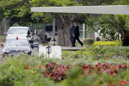 Brazil's President Michel Temer leaves the Jaburu Palace in Brasilia, Brazil, November 25, 2016. REUTERS/Ueslei Marcelino