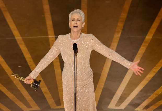 Jamie Lee Curtis accepts the Best Supporting Actress for "Everything Everywhere All at Once" onstage during the 95th Annual Academy Awards at Dolby Theatre on March 12, 2023, in Hollywood.<p><a href="https://www.gettyimages.com/detail/1473081212" rel="nofollow noopener" target="_blank" data-ylk="slk:Kevin Winter/Getty Images;elm:context_link;itc:0;sec:content-canvas" class="link ">Kevin Winter/Getty Images</a></p>