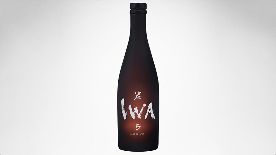 Marc Newson’s IWA 5 bottle is, according to the author, “a work of art”