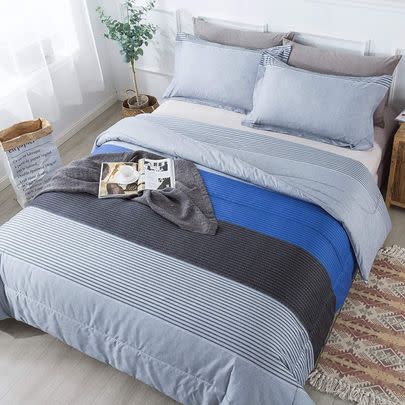 A microfiber full-size comforter set reviewers say is super cozy