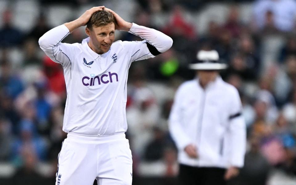 Joe Root reacts