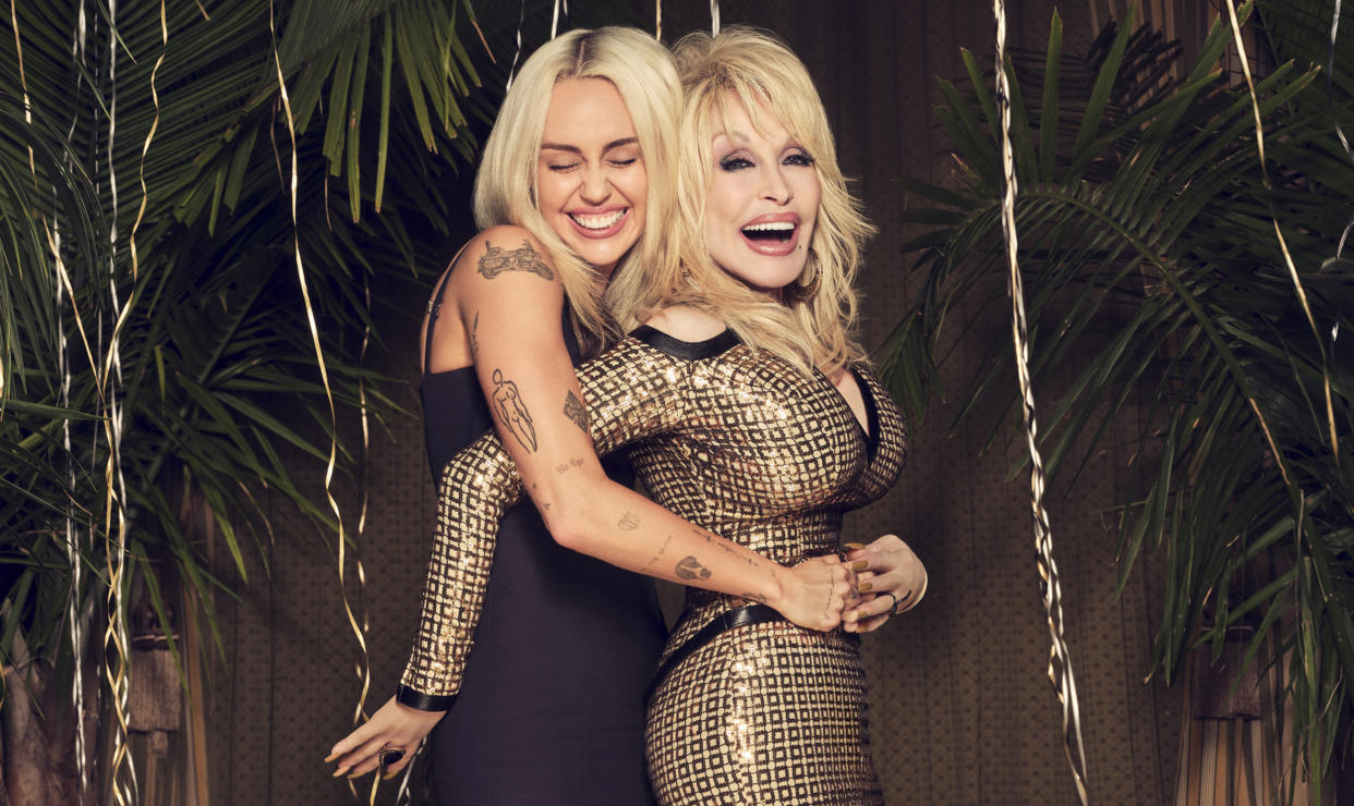 Miley Cyrus, Dolly Parton during Miley's New Year's Eve Party, 2022. (Vijat Mohindra / NBC)