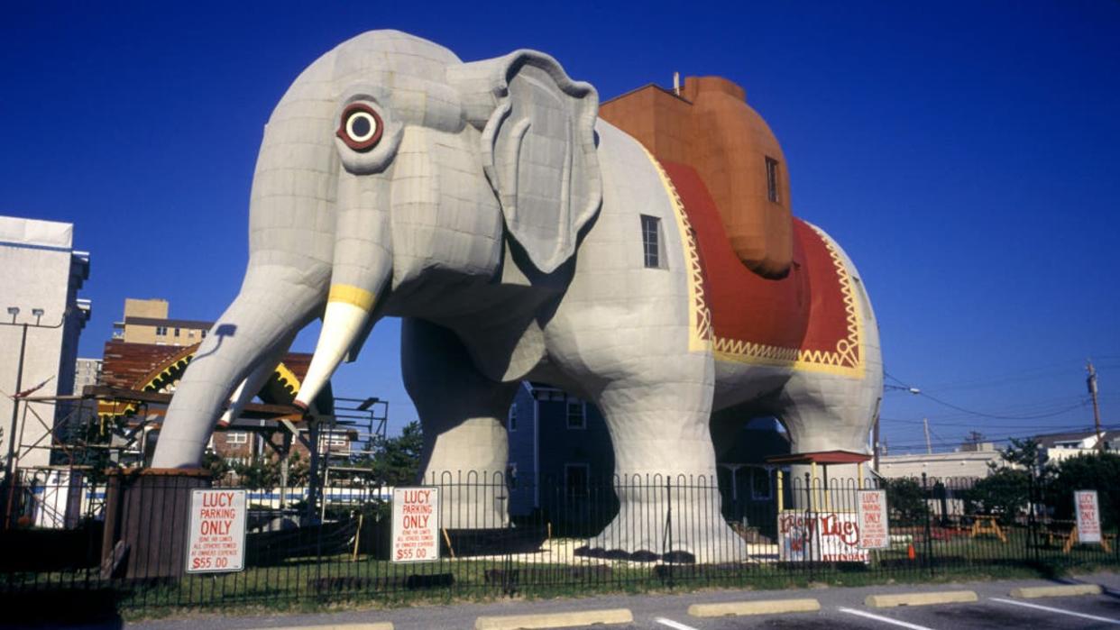 <div>2000s LUCY THE ELEPHANT ROADSIDE ATTRACTION IN MARGATE NEW JERSEY USA (Photo by J. Irwin/ClassicStock/Getty Images)</div>