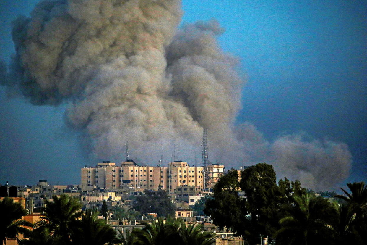 Au sud de Gaza après des frappes israéliennes, le 5 janvier 2024.  - Credit:MOHAMMED SABER / MAXPPP / EPA/MAXPPP