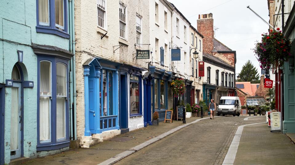 England, Northyorkshire, Harrogate, Spa Town. (Photo by: Mahaux Charles/AGF/Universal Images Group via Getty Images)