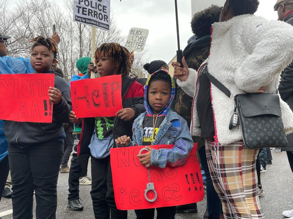 Protestors in memphis, tyre nichols