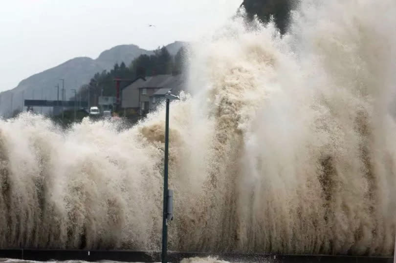 Huge waves crash onto Llanfairfechan seafront during Storm Pierrick