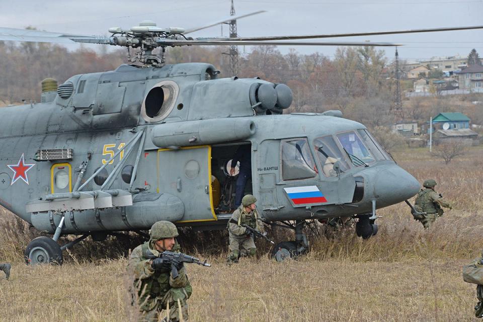 Russian paratroopers helicopter
